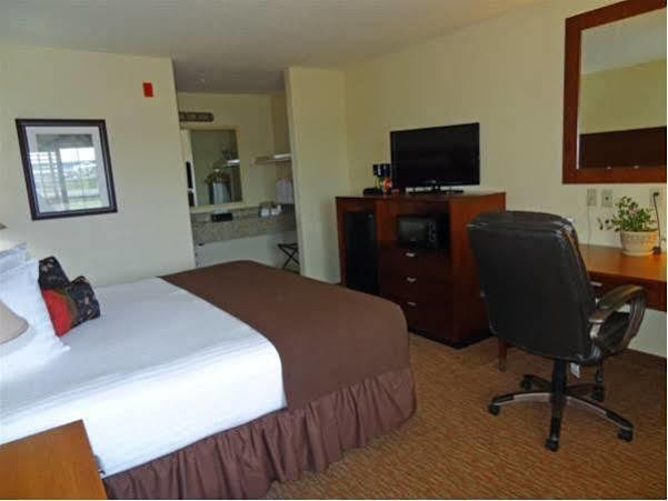 Kenedy Inn And Suites المظهر الخارجي الصورة